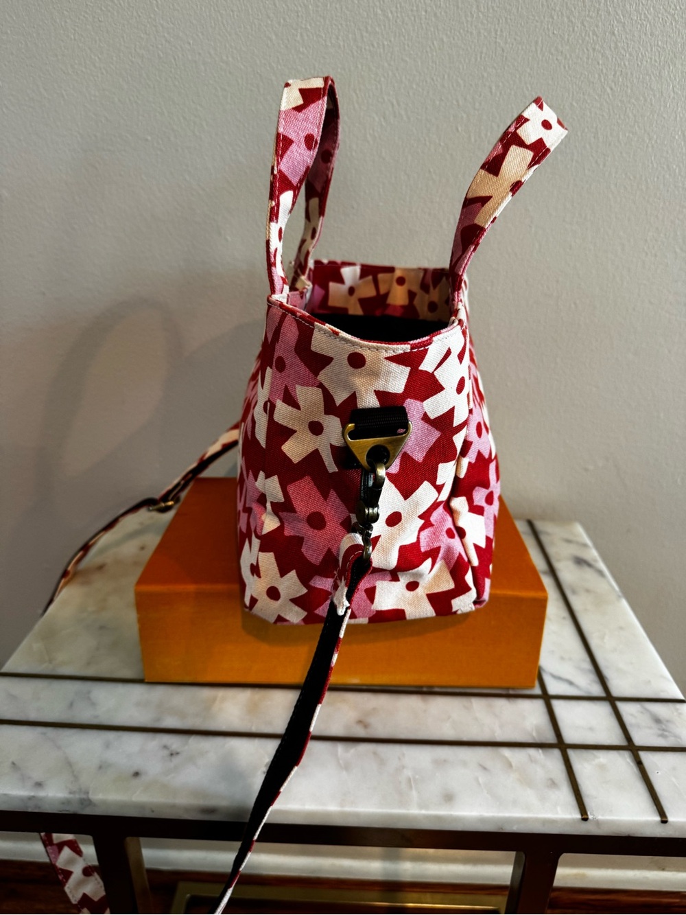 Maika Red and Pink Floral Mini Tote/Crossbody Bag - Picture 6 of 11